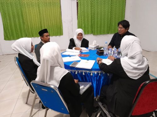 UJIAN-KOMPREHENSIF-DAN-MUNAQASYAH-THN-2024-2